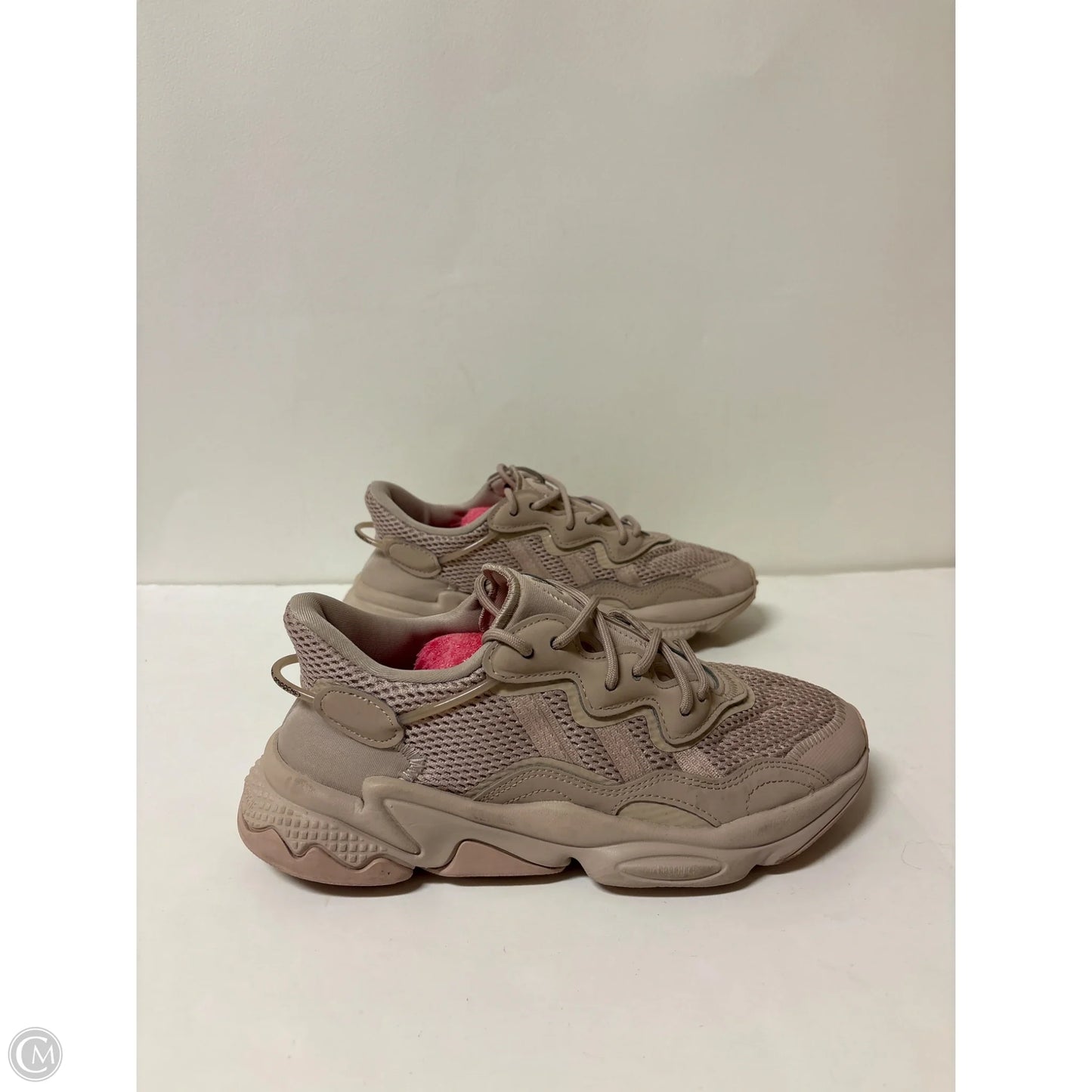 Shoes Athletic By Adidas In Mauve, Size: 6