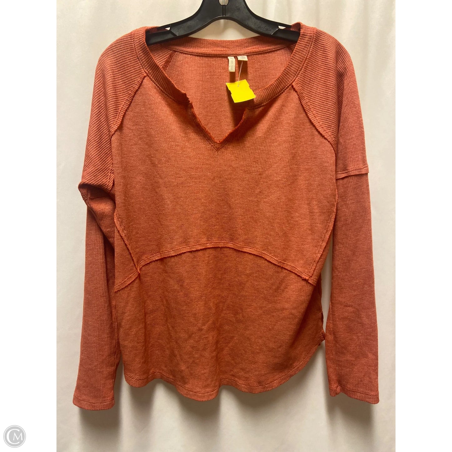 Top Long Sleeve By Cato In Coral, Size: M