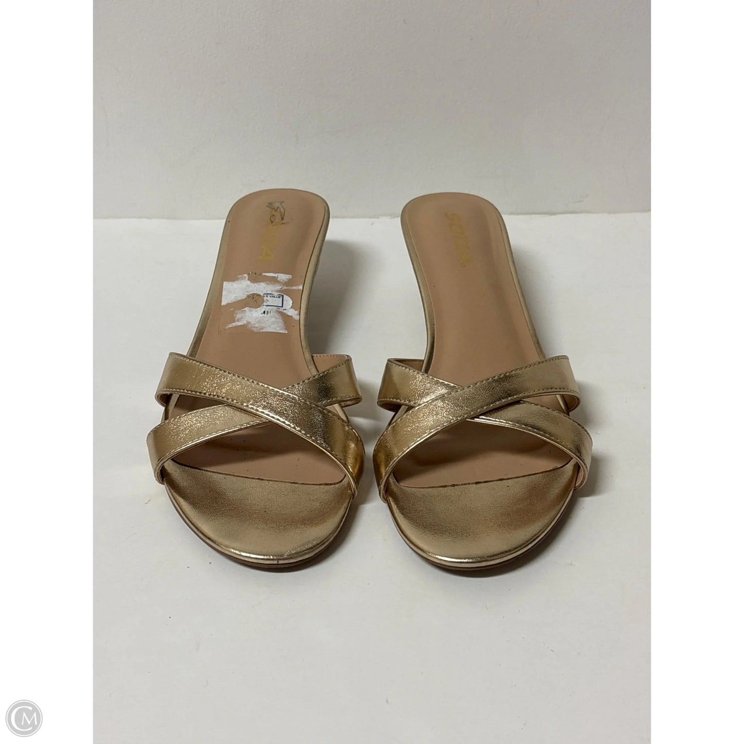 Shoes Heels Kitten By Soda In Gold, Size: 9