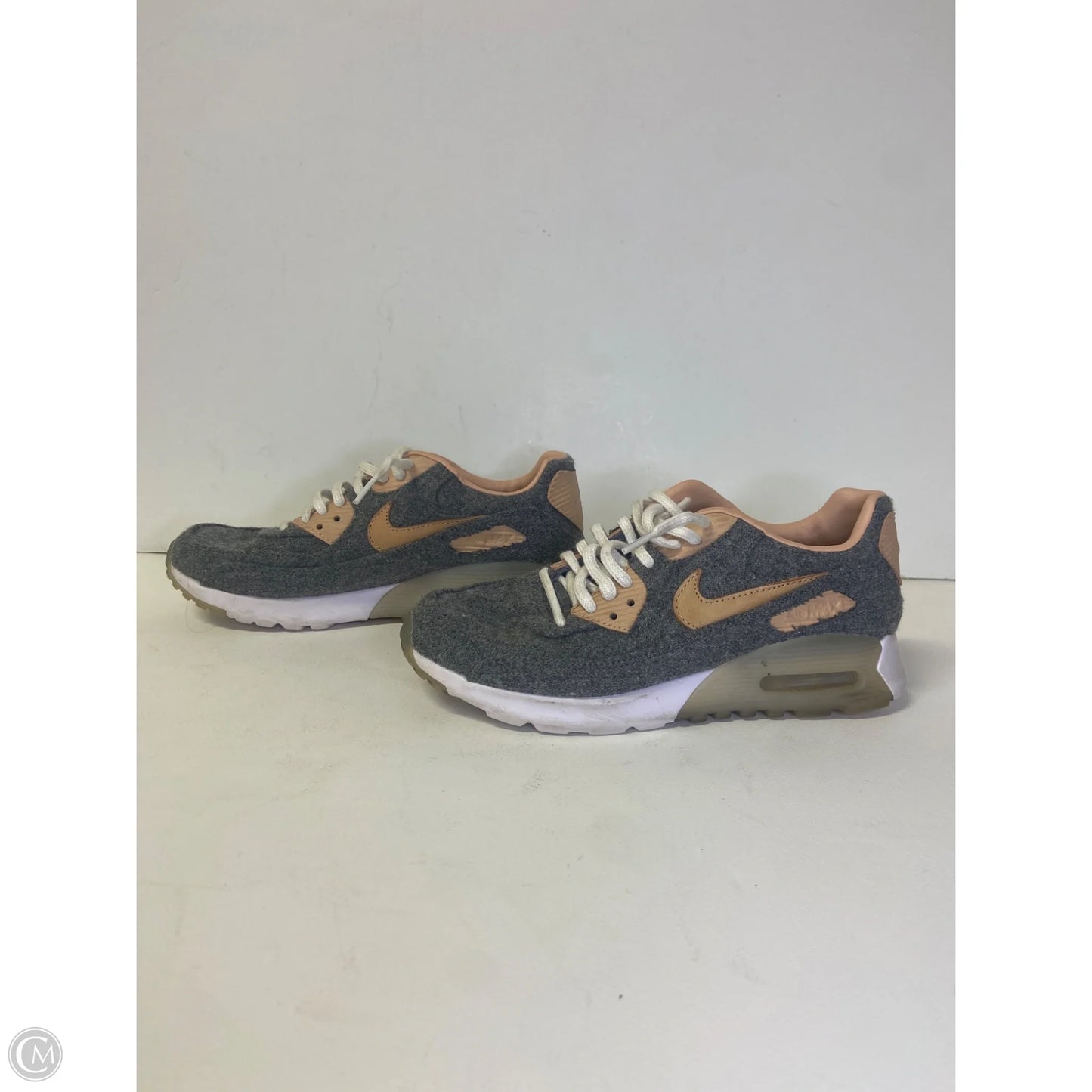 Shoes Athletic By Nike In Grey, Size: 7