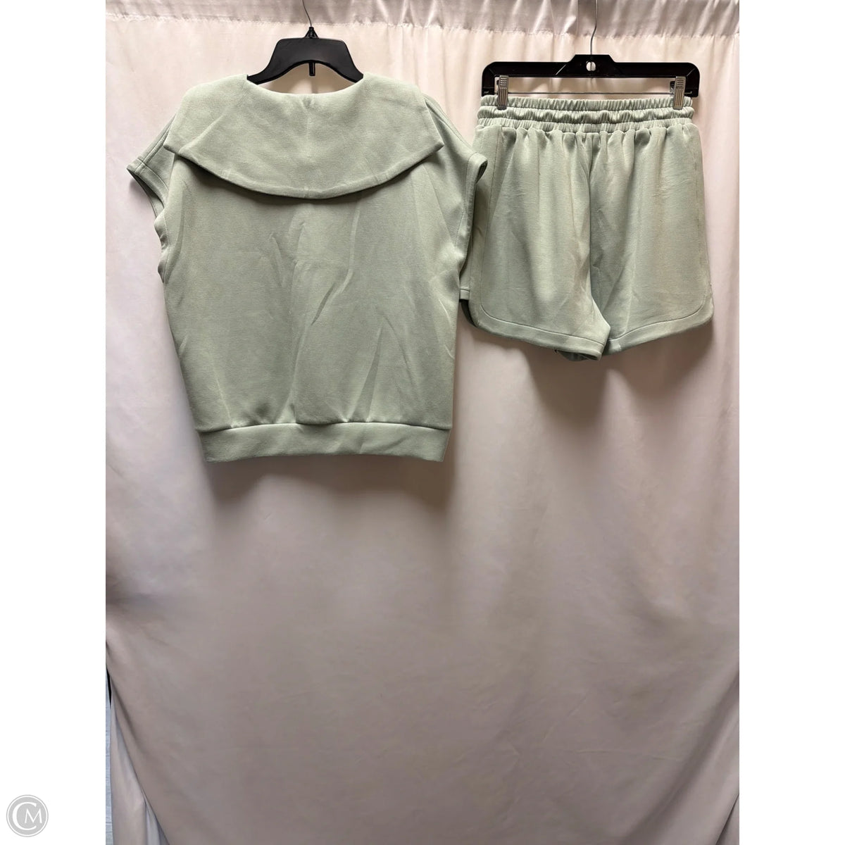 Shorts Set By Clothes Mentor In Green, Size: M