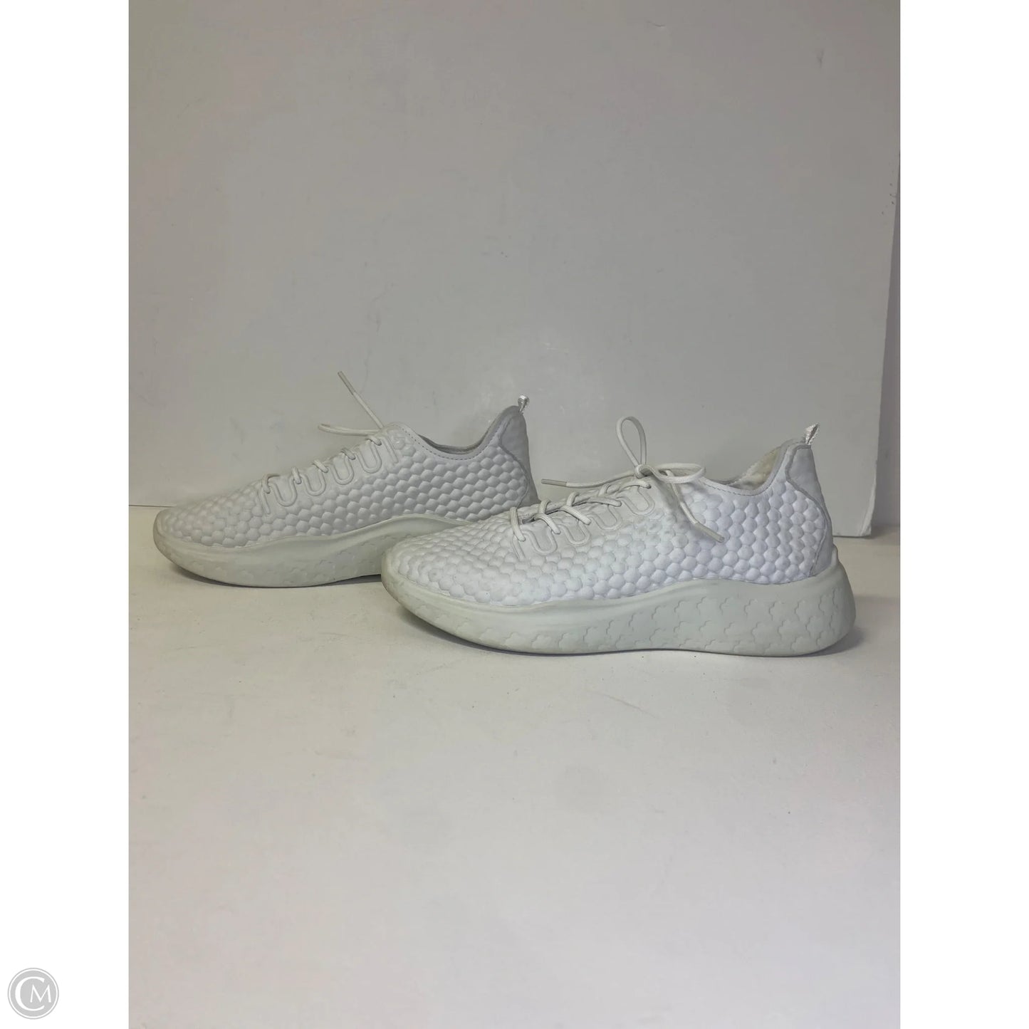 Shoes Athletic By Ecco In White, Size: 7.5
