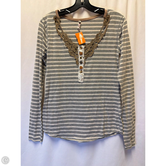 Top Long Sleeve By Clothes Mentor In Grey, Size: L