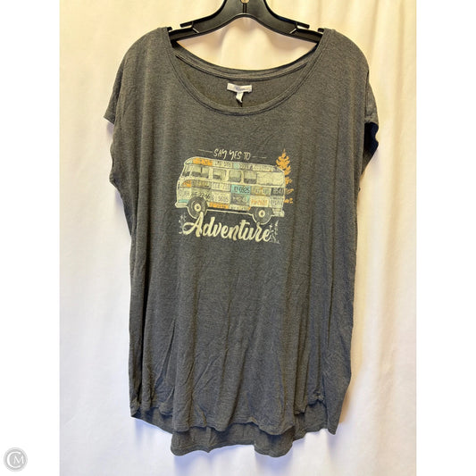 Top Short Sleeve By Maurices In Grey, Size: Xl
