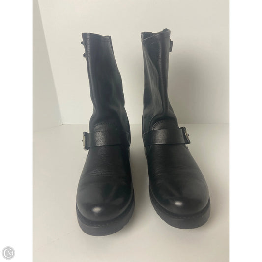 Boots Designer By Frye In Black, Size: 7