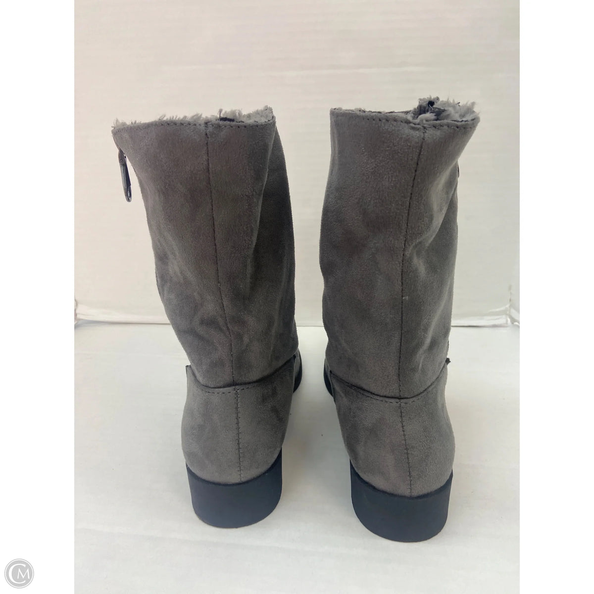 Boots Ankle Flats By Qupid In Grey, Size: 10
