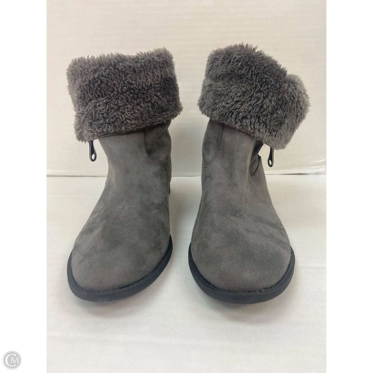 Boots Ankle Flats By Qupid In Grey, Size: 10