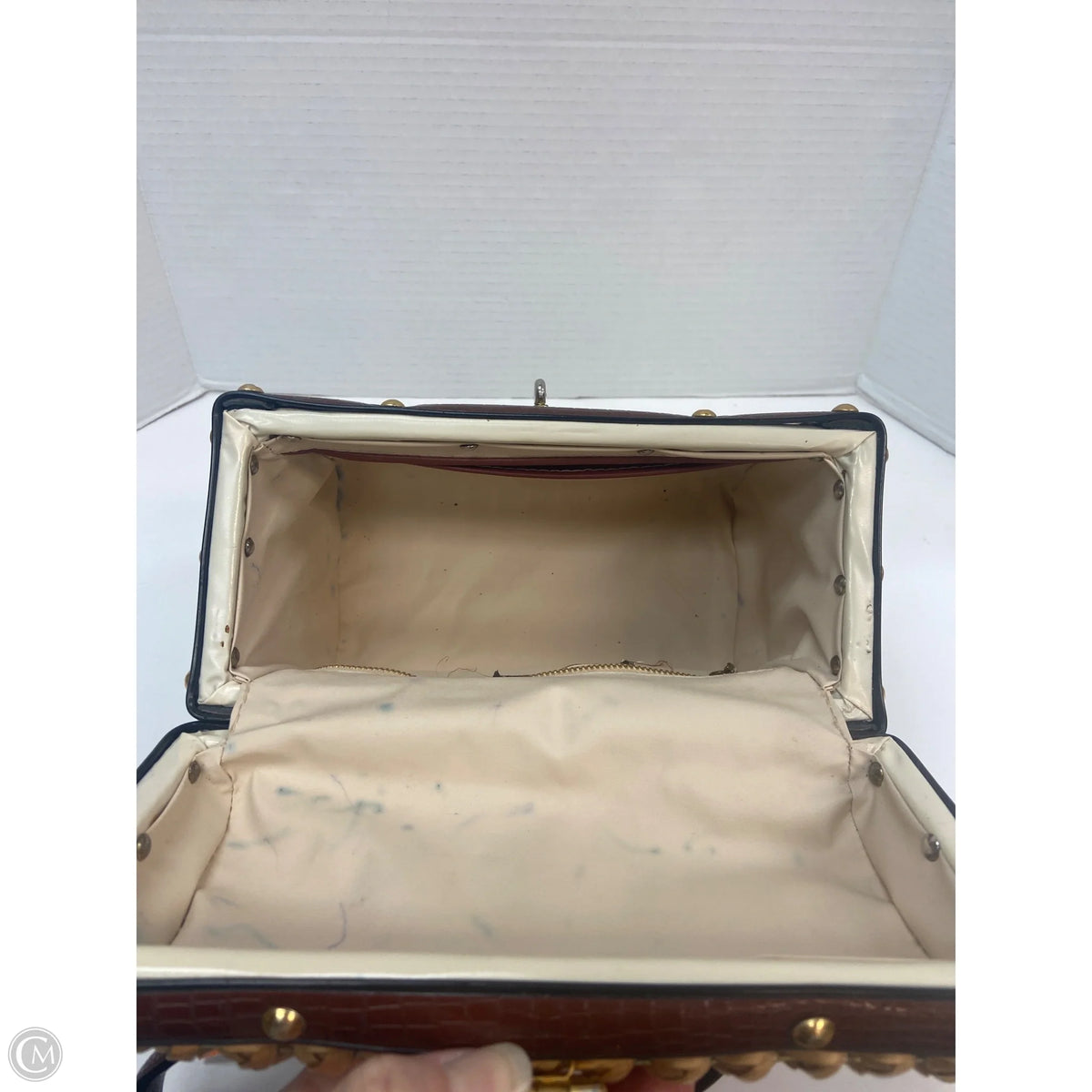 Handbag By Clothes Mentor, Size: Medium