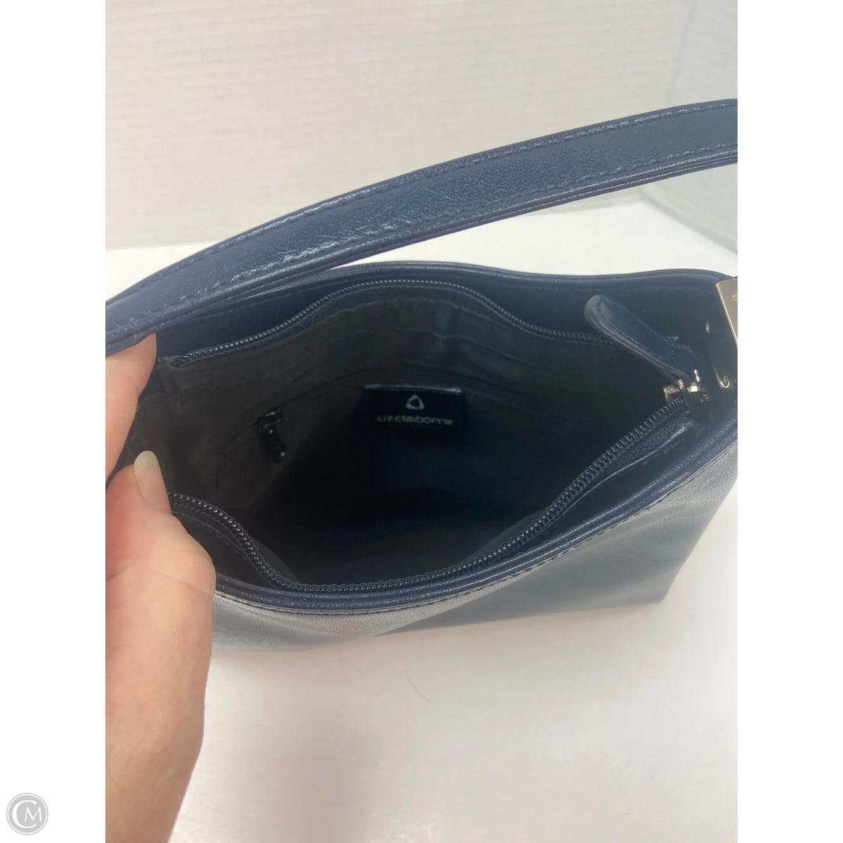Handbag By Liz Claiborne, Size: Medium