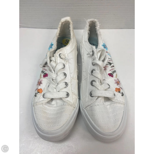 Shoes Sneakers By Blowfish In White, Size: 9