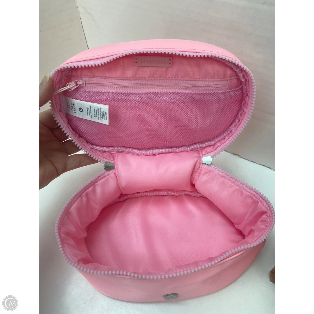 Makeup Bag By Lululemon, Size: Large