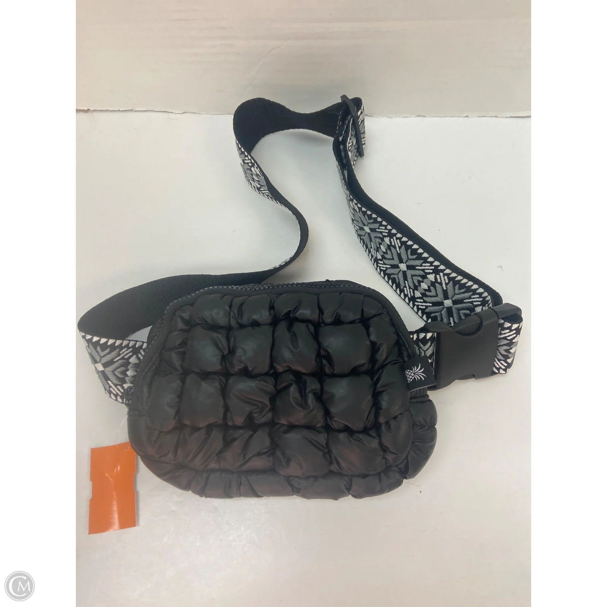 Belt Bag By Clothes Mentor, Size: Medium