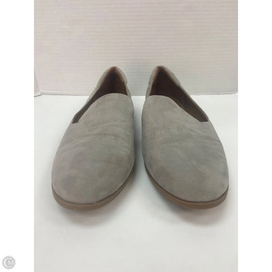 Shoes Flats By Universal Thread In Grey, Size: 10