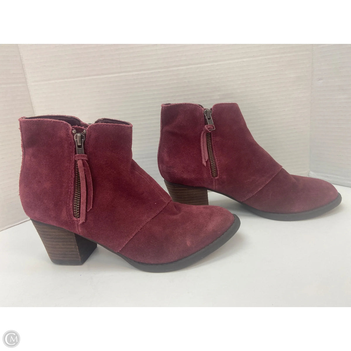 Boots Ankle Heels By American Eagle In Maroon, Size: 8