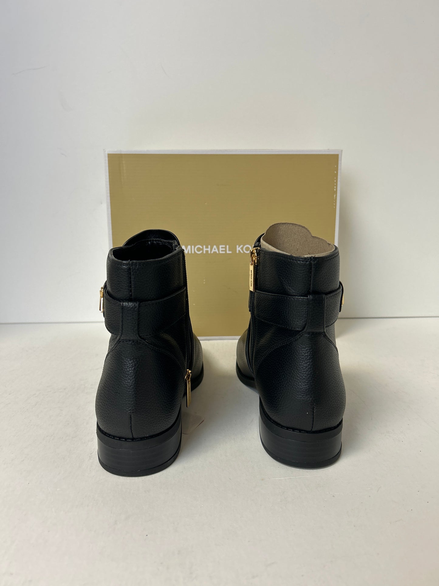 Boots Designer By Michael By Michael Kors  Size: 10