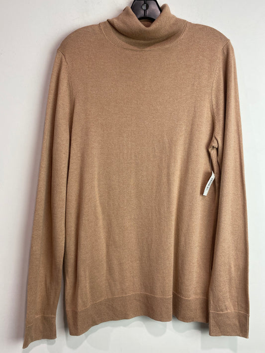 Top Long Sleeve By Amazon Essentials In Tan, Size: L