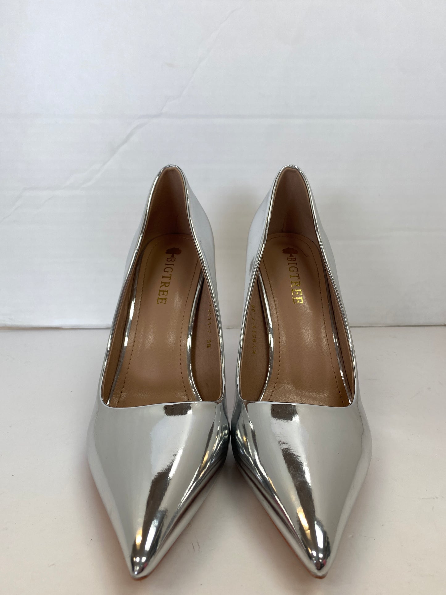 Shoes Heels Stiletto By Clothes Mentor In Silver, Size: 7.5