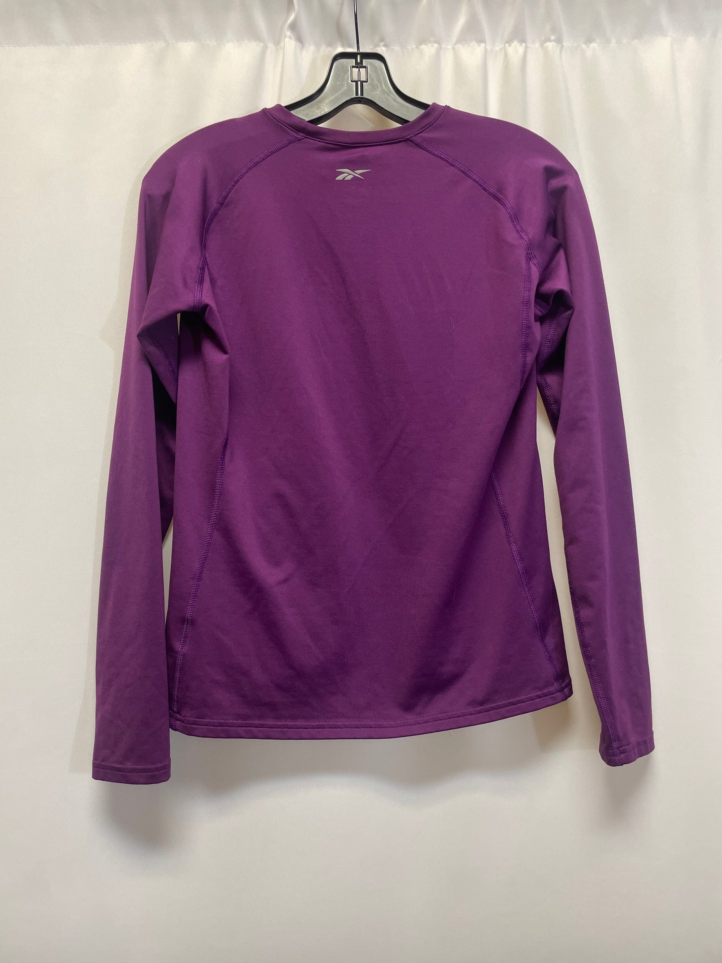 Athletic Top Long Sleeve Crewneck By Reebok In Purple, Size: M