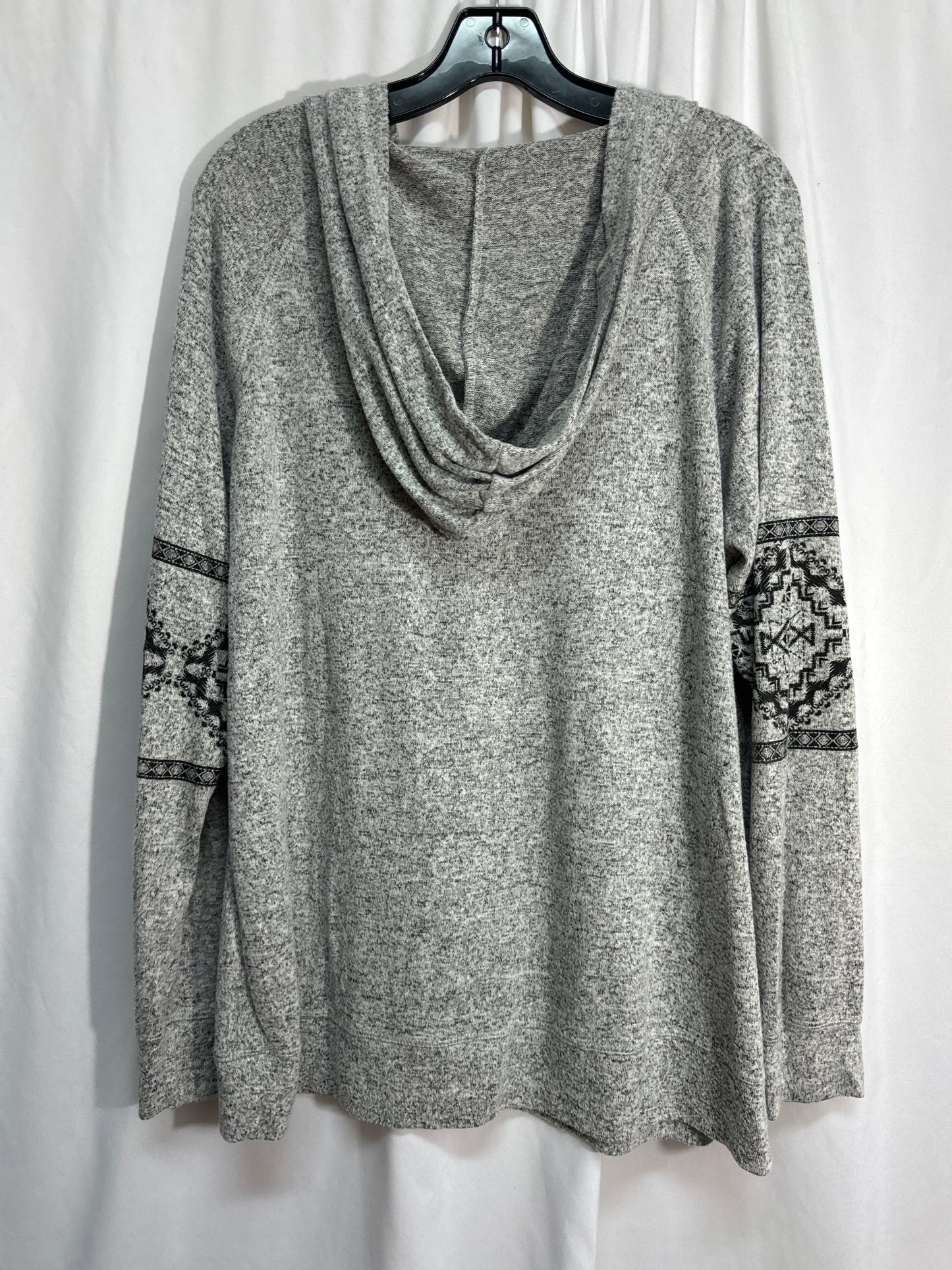 Top Long Sleeve By Clothes Mentor In Grey, Size: 2x