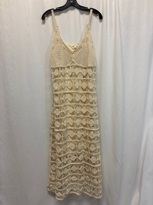 Dress Casual Maxi By Clothes Mentor In Beige, Size: 1x