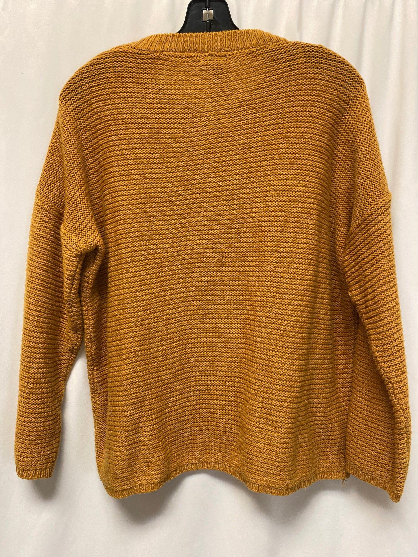 Sweater By Clothes Mentor In Yellow, Size: M