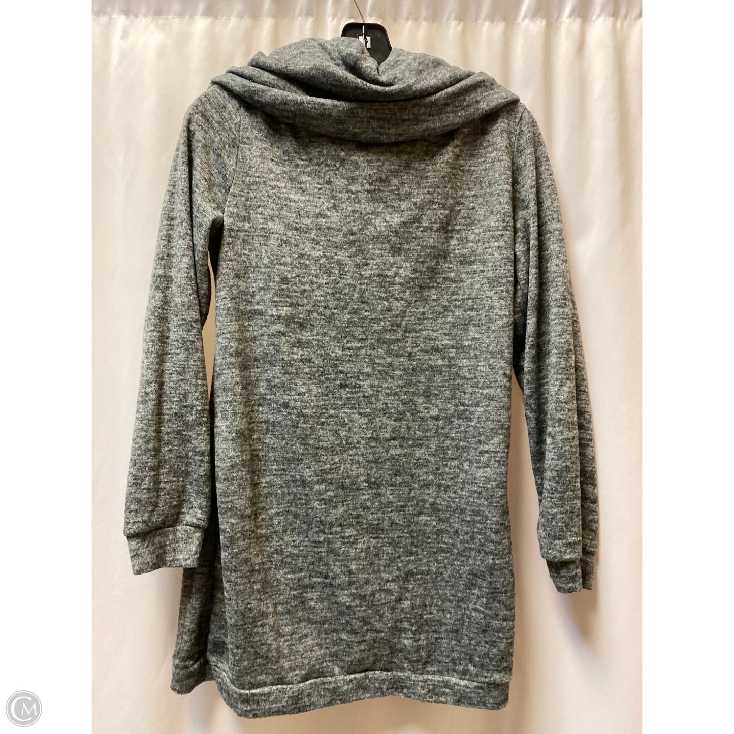 Sweater By Clothes Mentor In Grey, Size: L