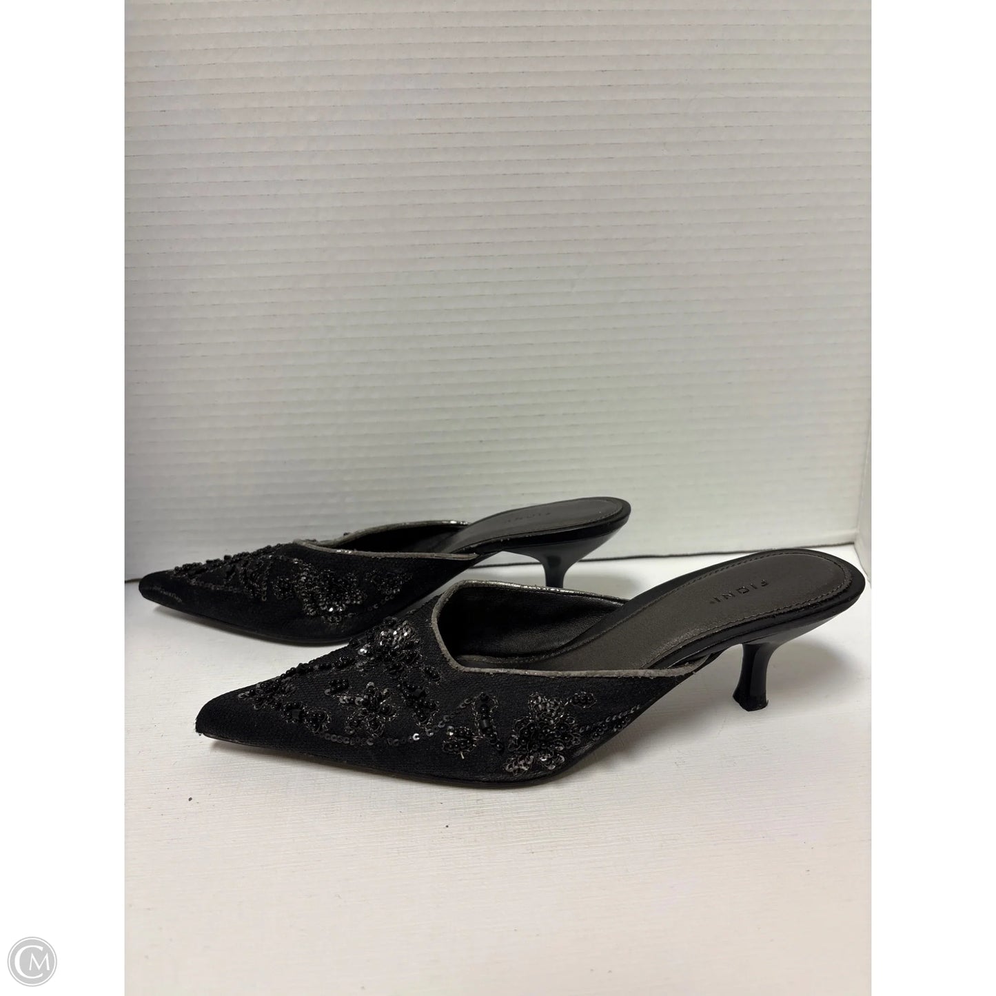 Shoes Heels Kitten By Fioni In Black, Size: 6