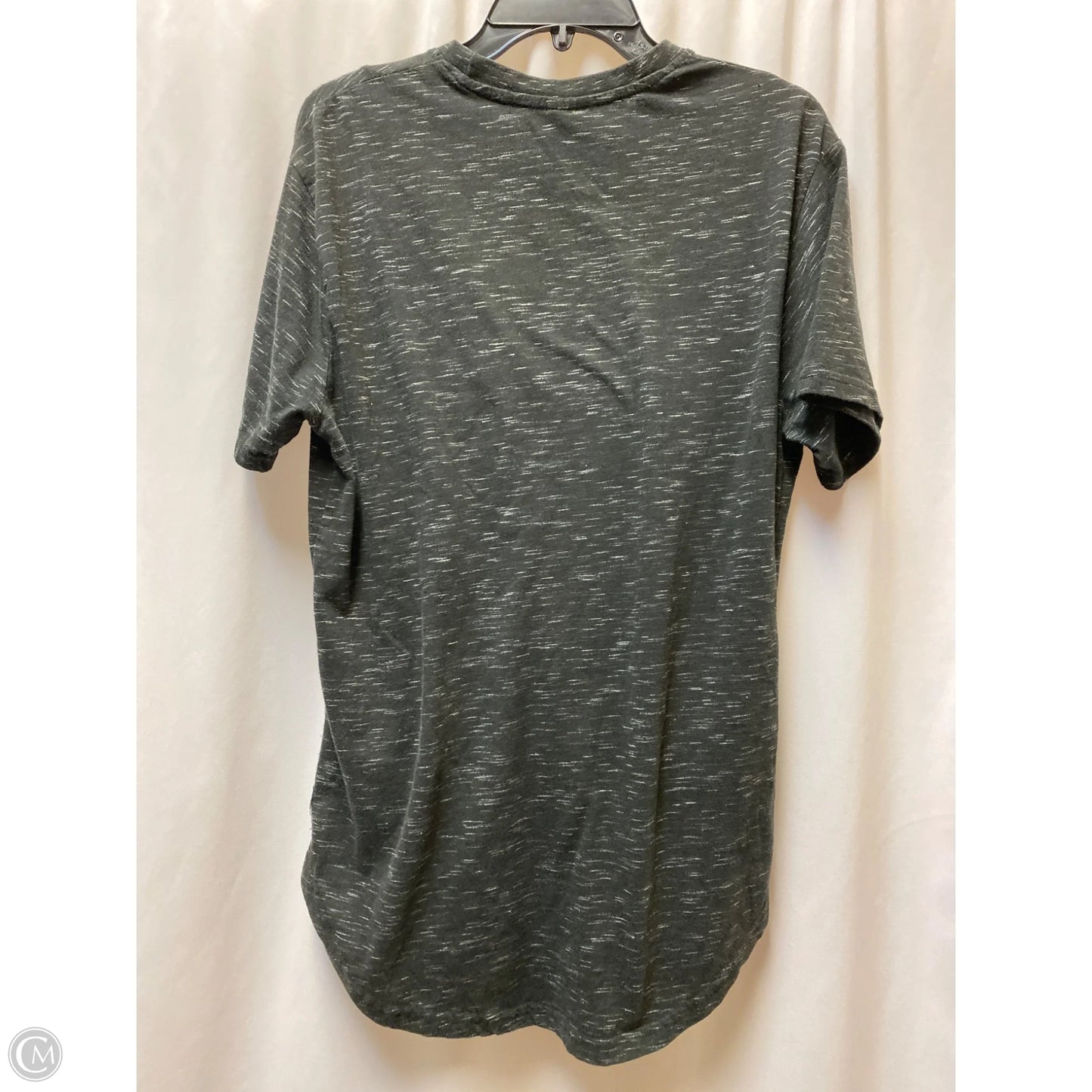 Top Short Sleeve By Clothes Mentor In Black, Size: L
