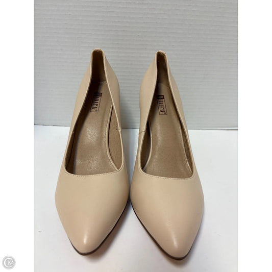 Shoes Heels Wedge By Clothes Mentor In Beige, Size: 9.5