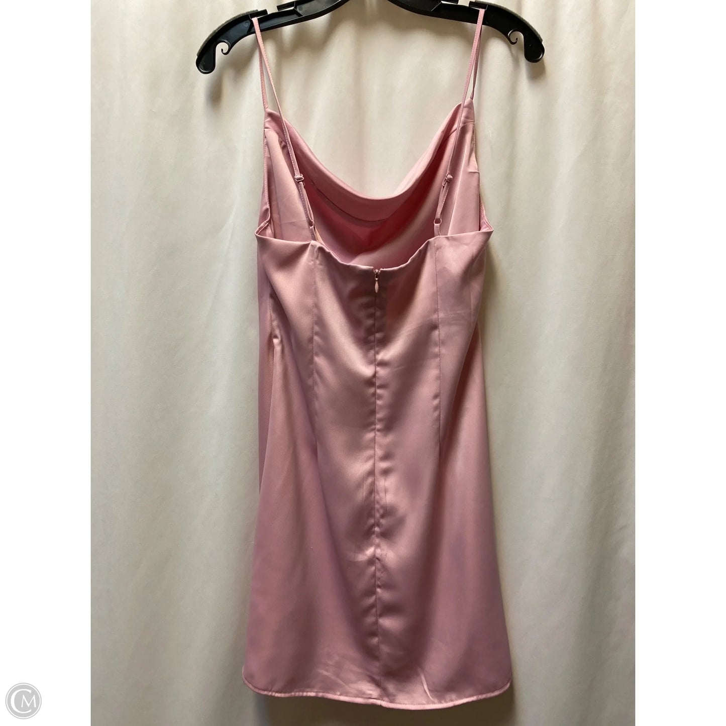 Dress Casual Short By Urban Outfitters In Pink, Size: M
