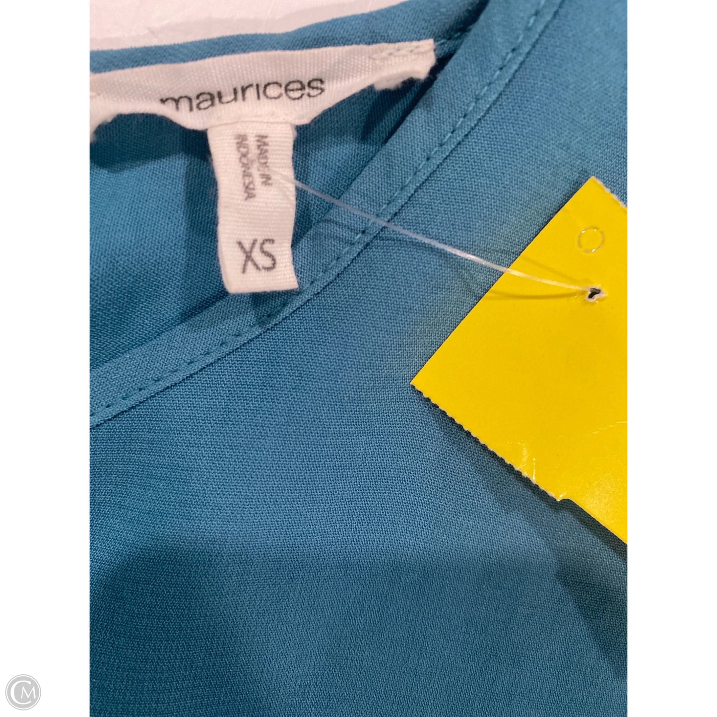 Top Short Sleeve By Maurices In Teal, Size: Xs