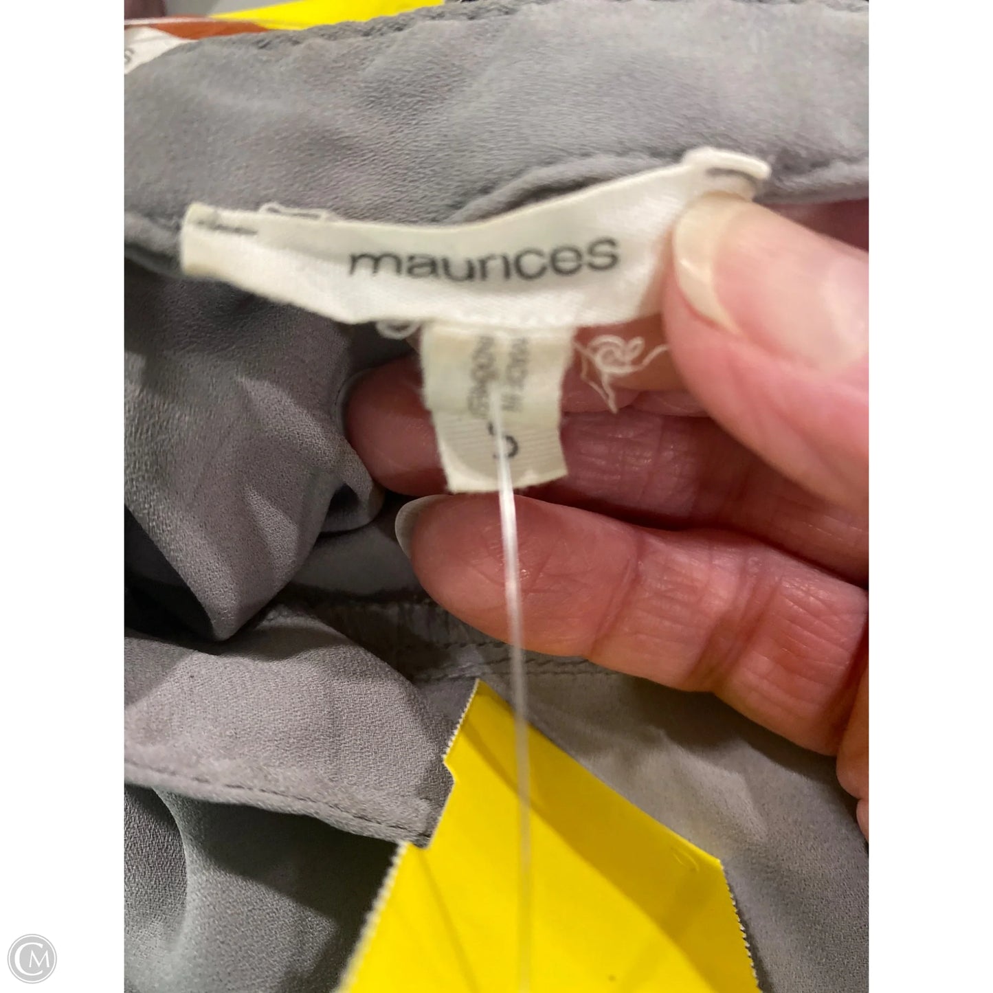 Top Short Sleeve By Maurices In Grey, Size: S