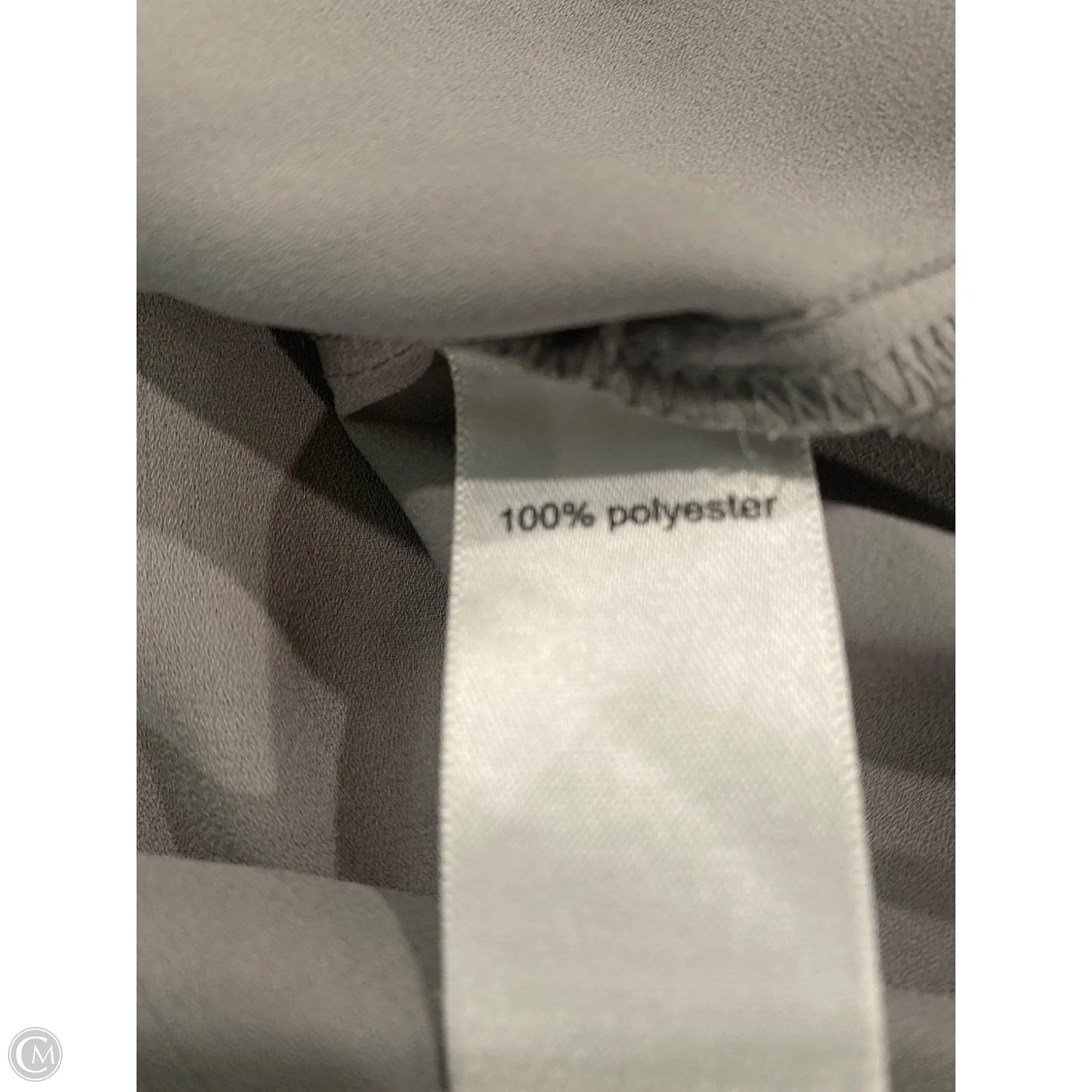 Top Short Sleeve By Maurices In Grey, Size: S