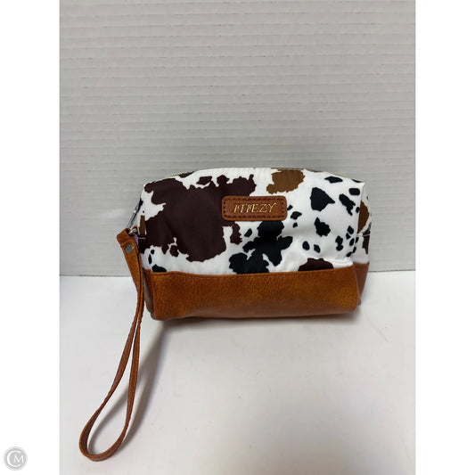Wristlet By Clothes Mentor, Size: Medium