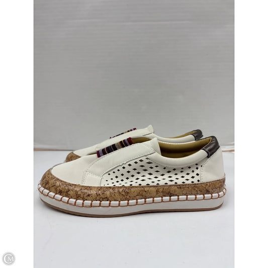 Shoes Flats By Shore In White, Size: 8