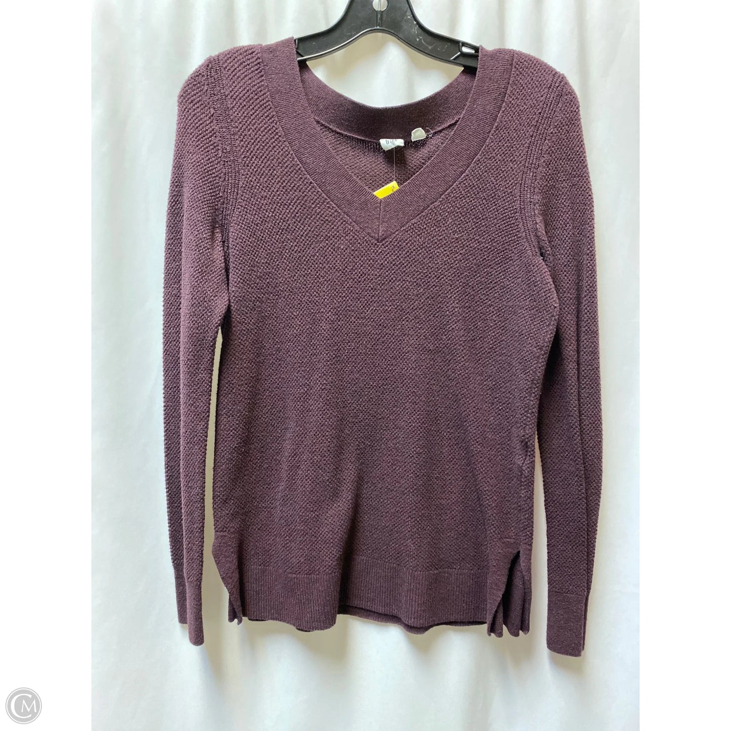 Sweater By Gap In Maroon, Size: S