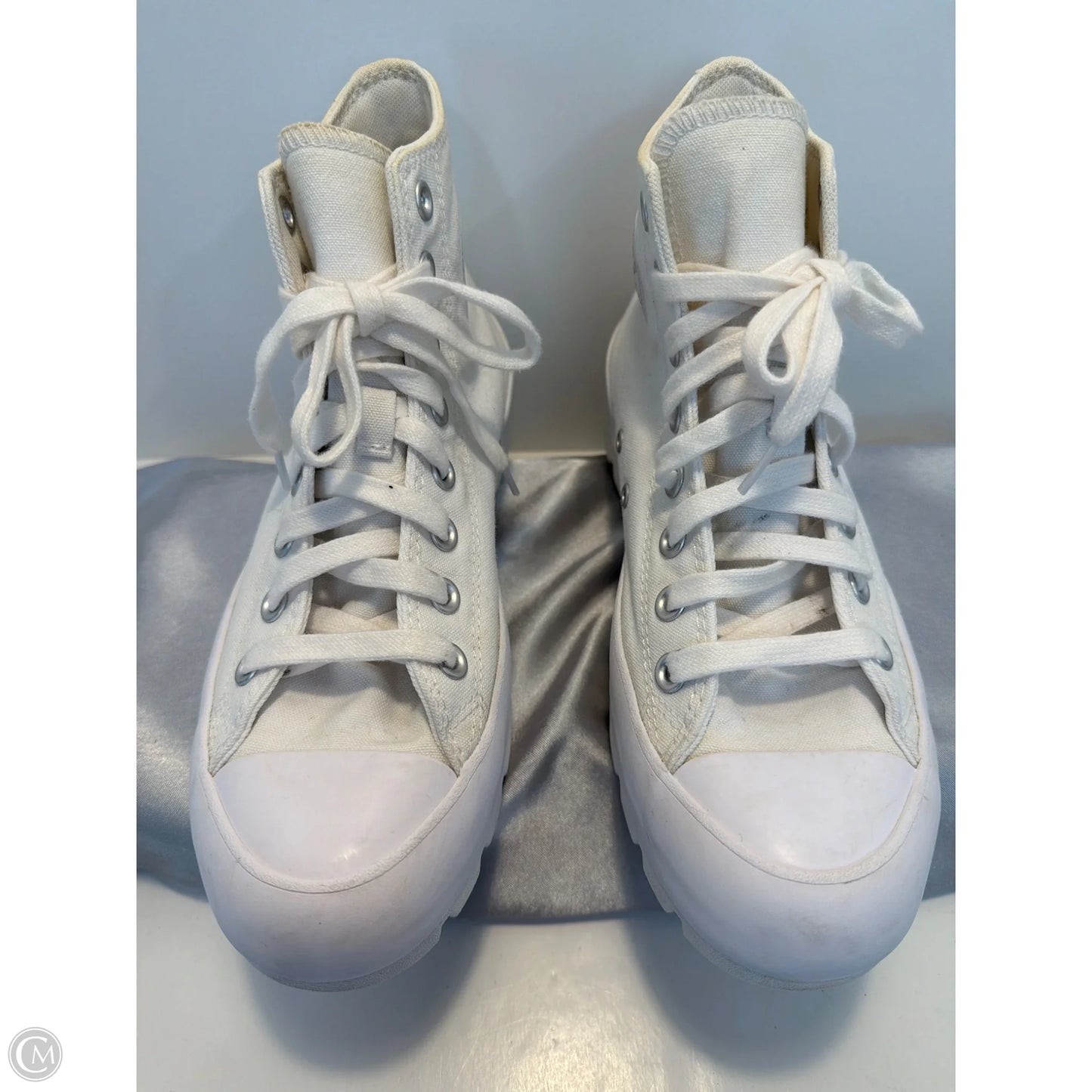 Shoes Sneakers By Converse In White, Size: 9