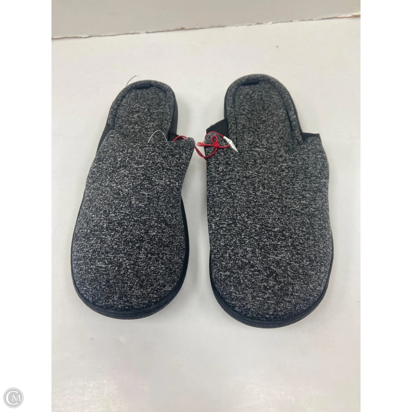 Slippers By Clothes Mentor In Grey, Size: 9.5