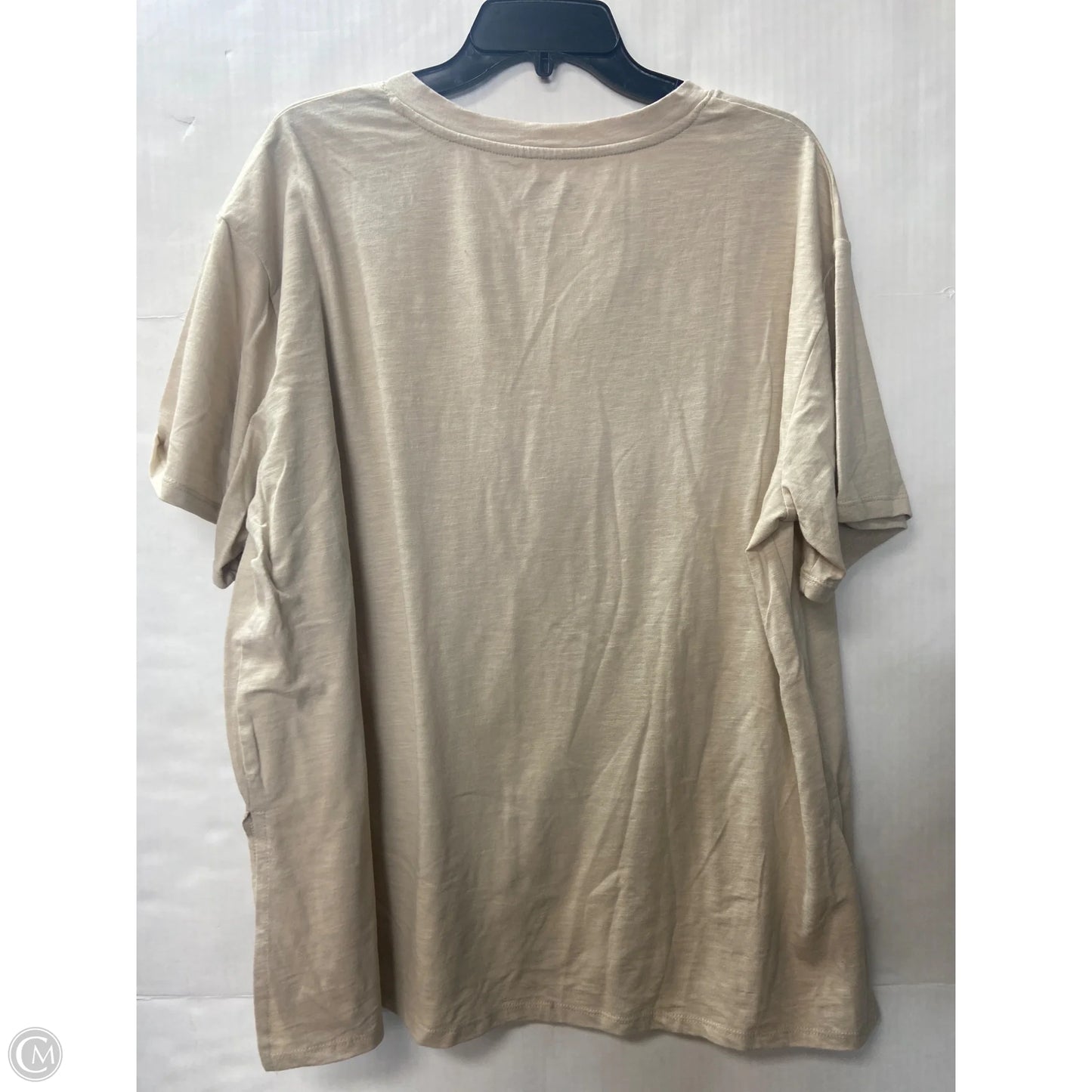 Top Short Sleeve By Maurices In Beige, Size: Xxl
