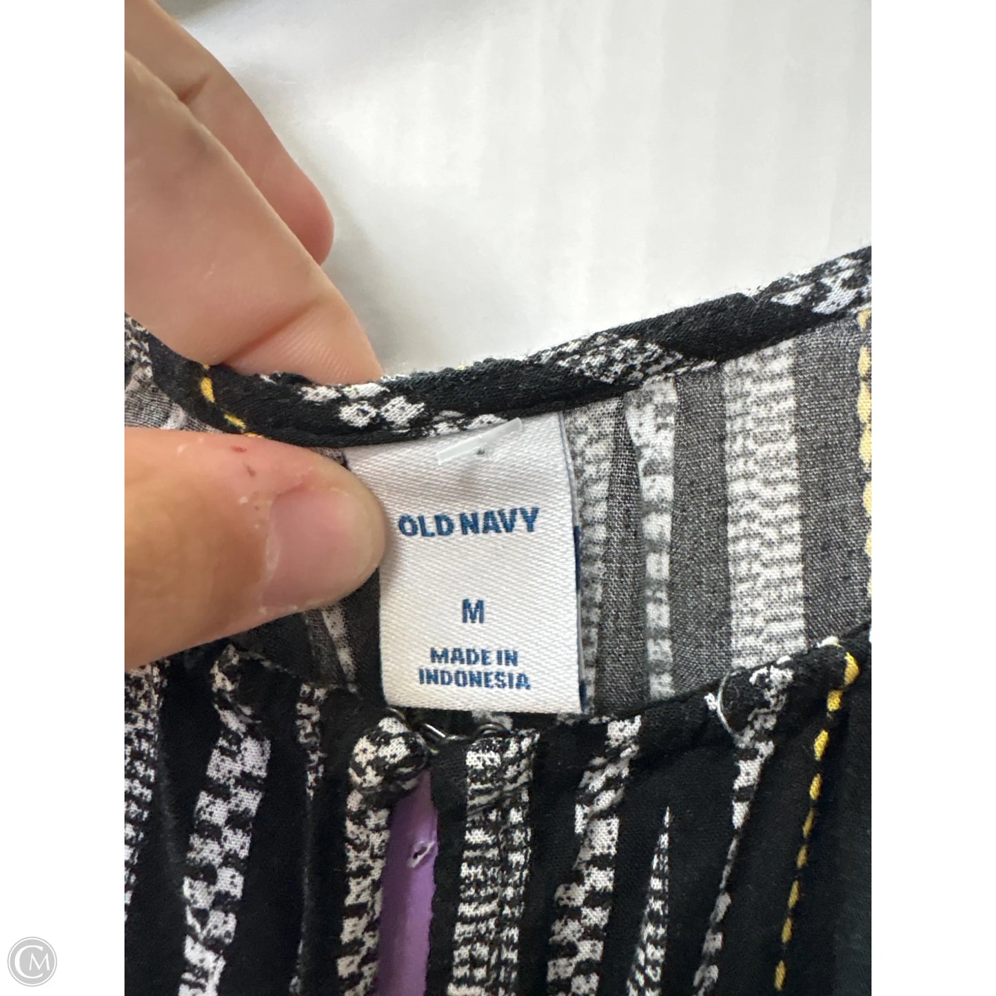 Top Sleeveless By Old Navy In Black, Size: M