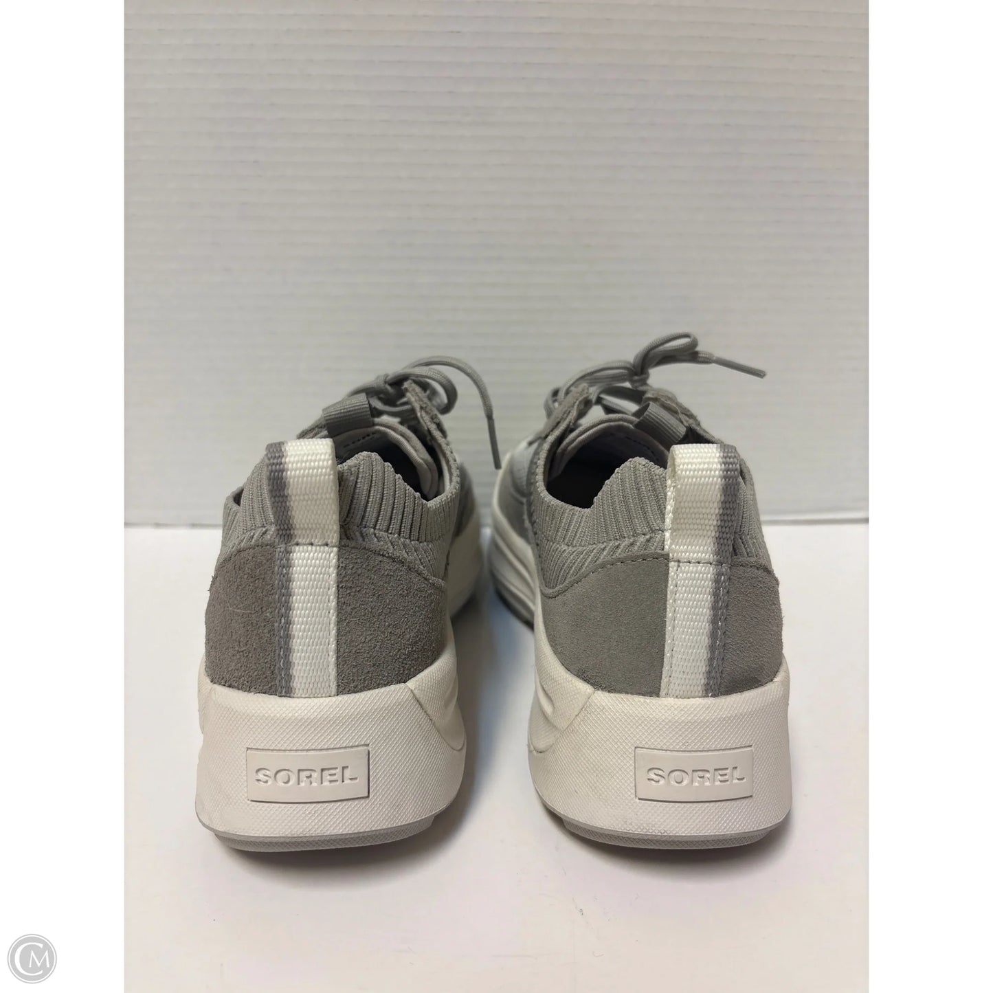 Shoes Sneakers By Sorel In Grey, Size: 7.5