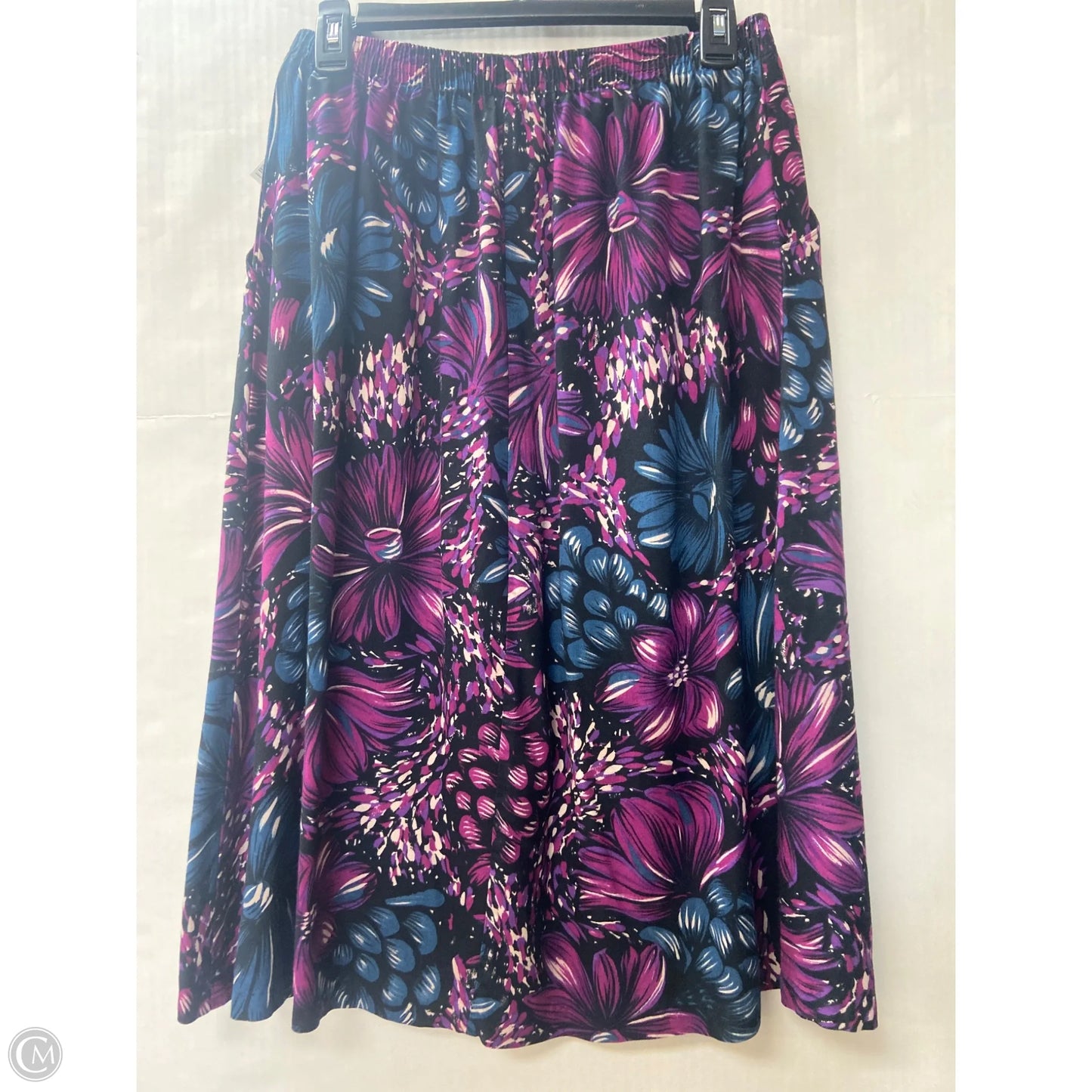 Skirt Midi By Clothes Mentor In Purple, Size: 16