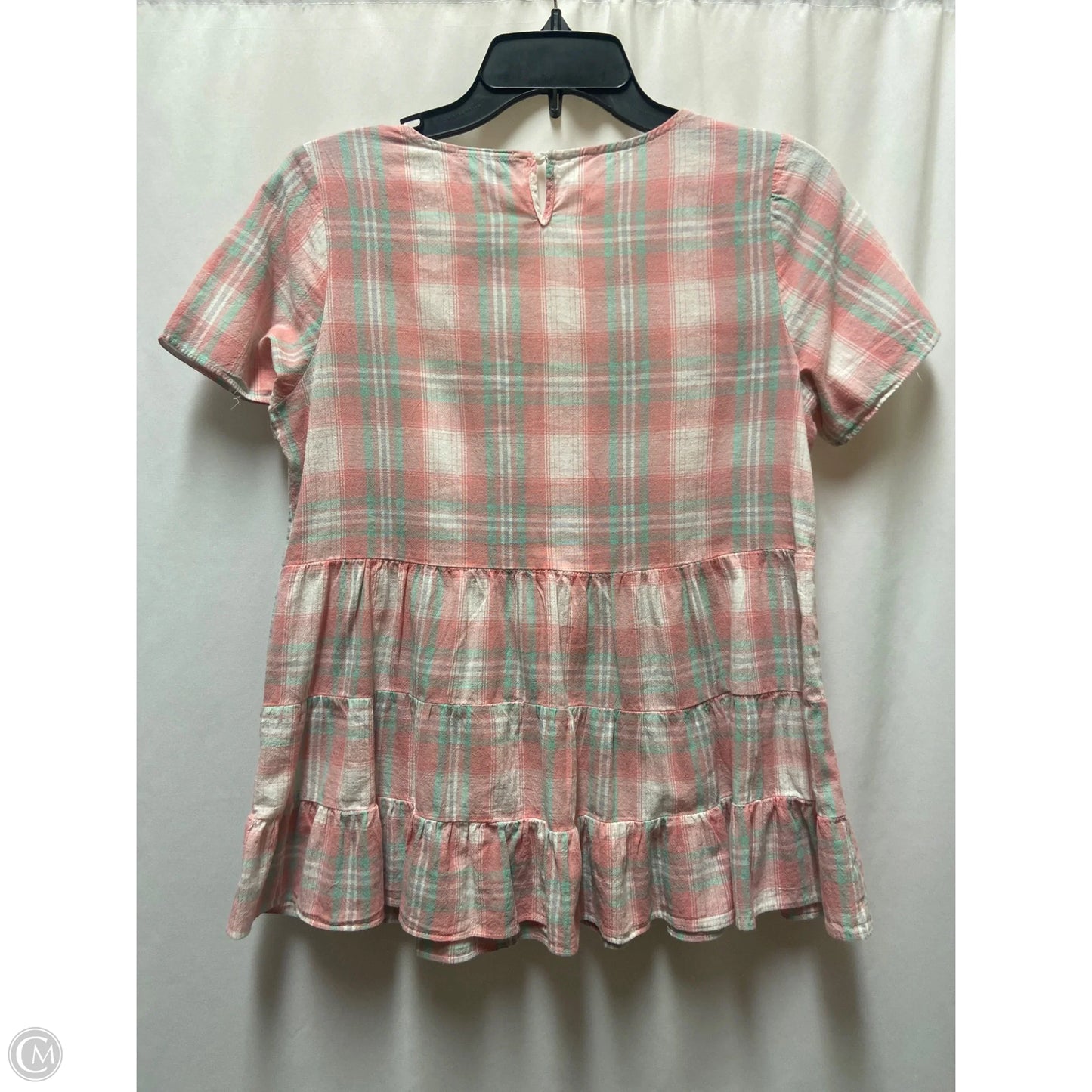 Top Short Sleeve By Clothes Mentor In Pink, Size: M
