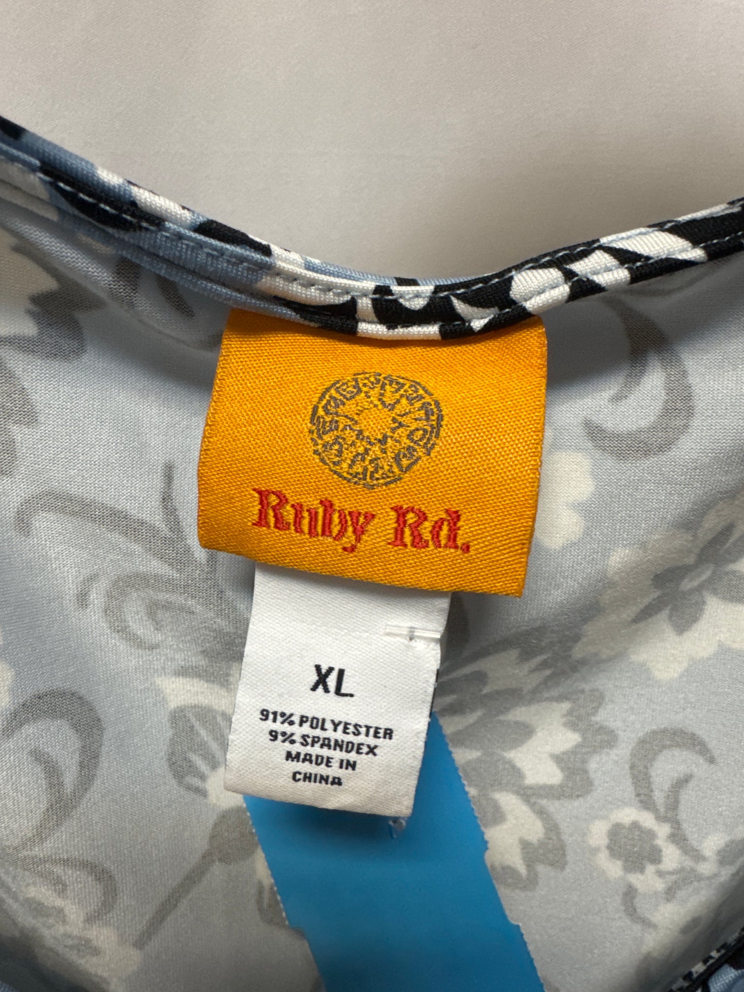 Top Short Sleeve By Ruby Rd In Blue, Size: Xl