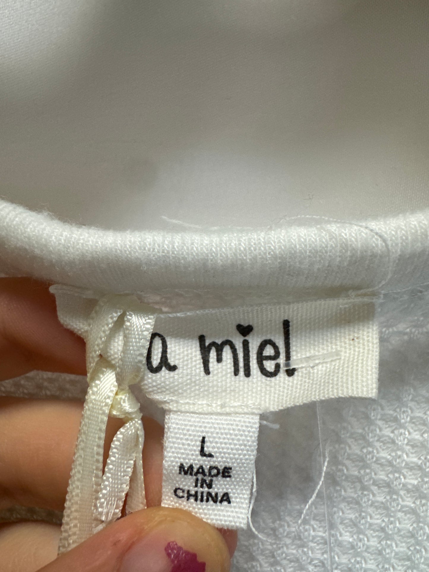 Top Long Sleeve By La Miel In White, Size: L