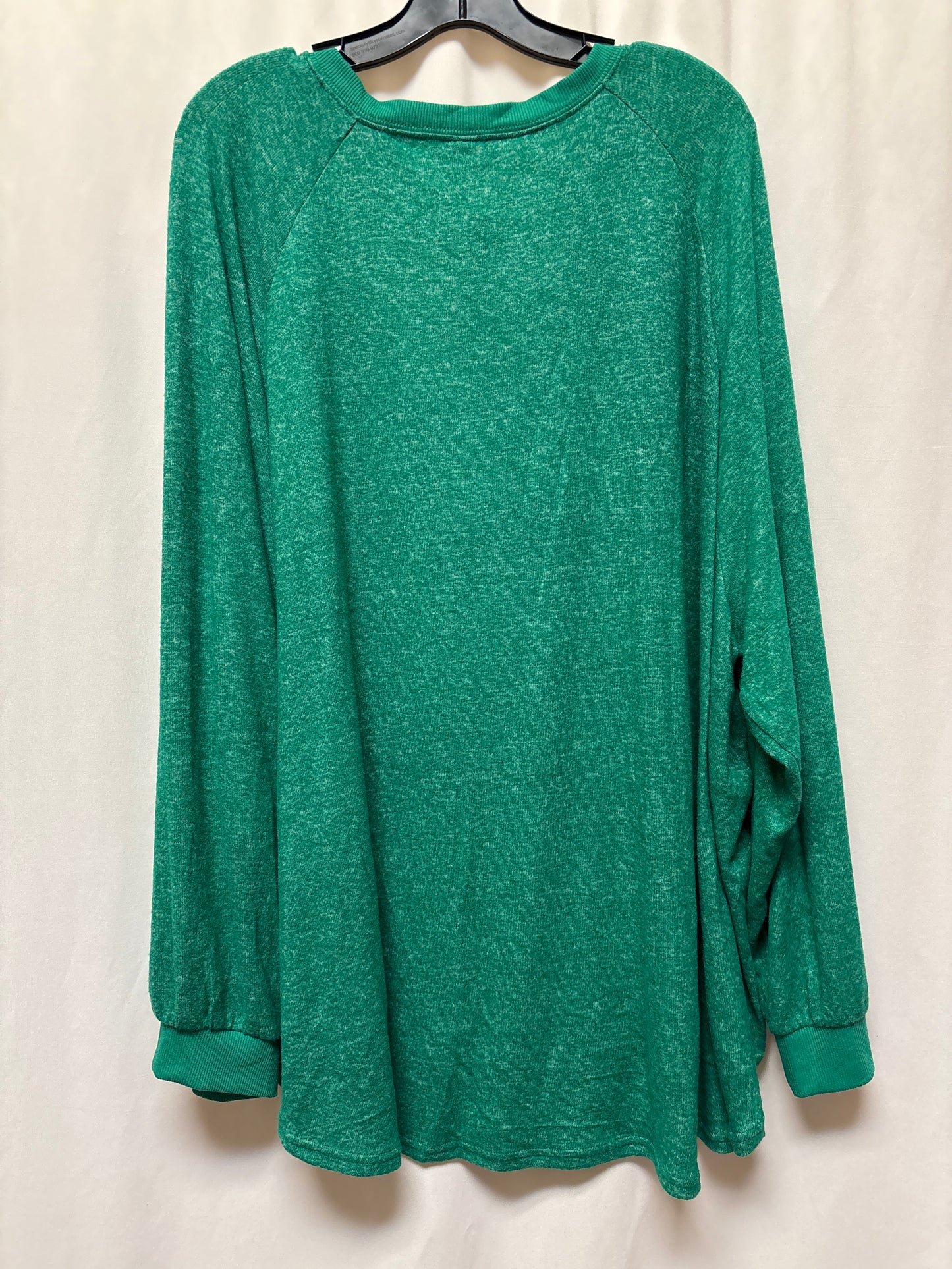 Top Long Sleeve By Cato In Green, Size: 4x