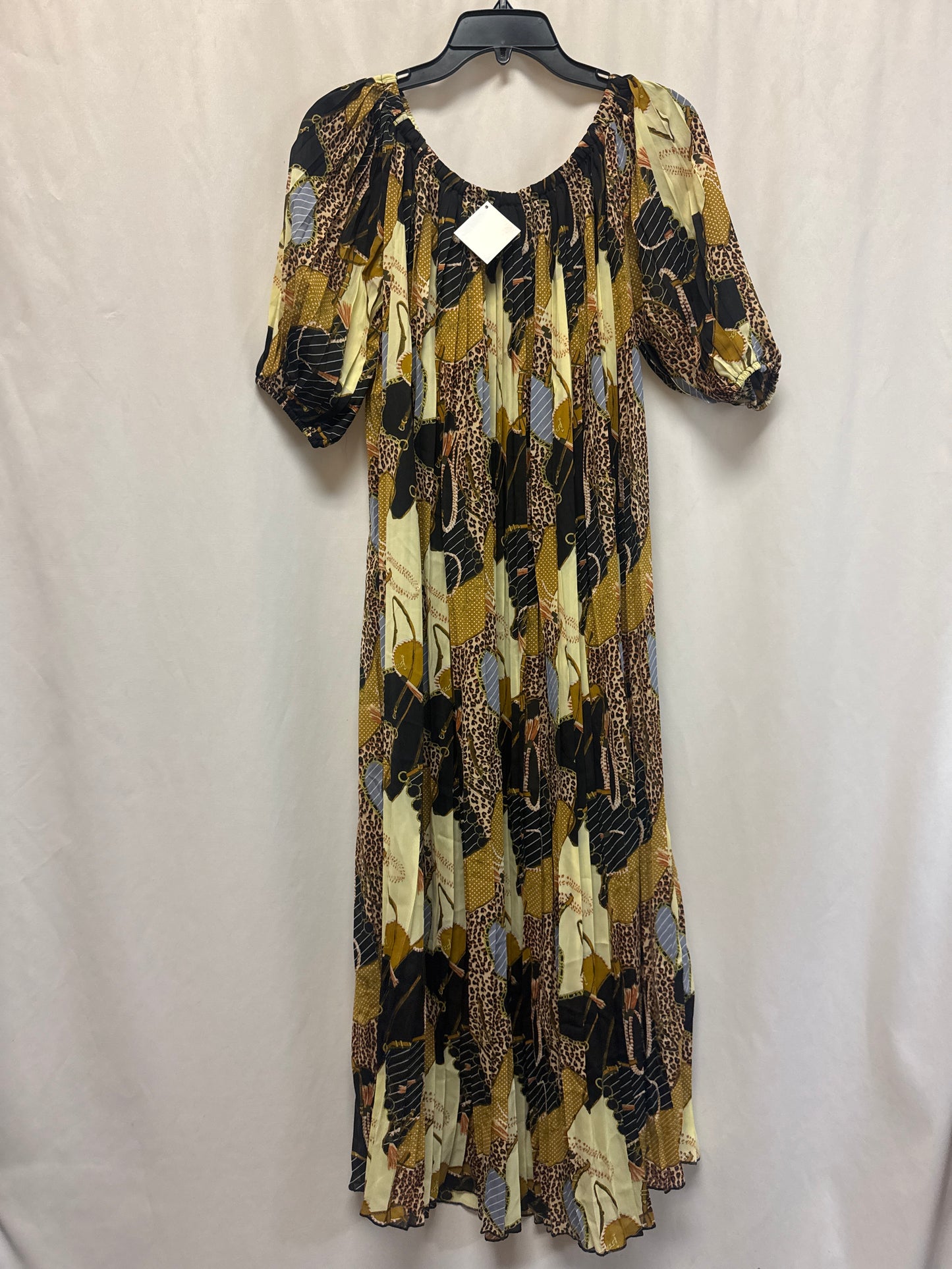 Dress Casual Maxi By Clothes Mentor In Animal Print, Size: S