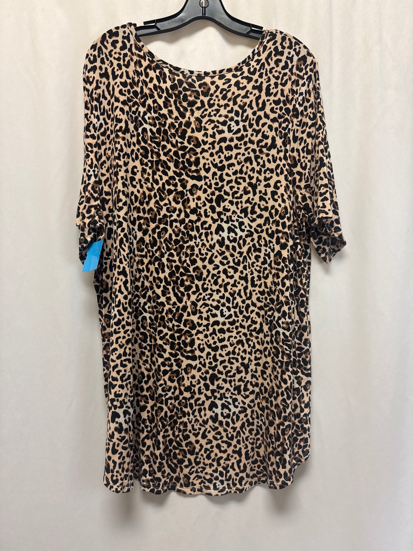 Top Short Sleeve By Maurices In Animal Print, Size: 2x