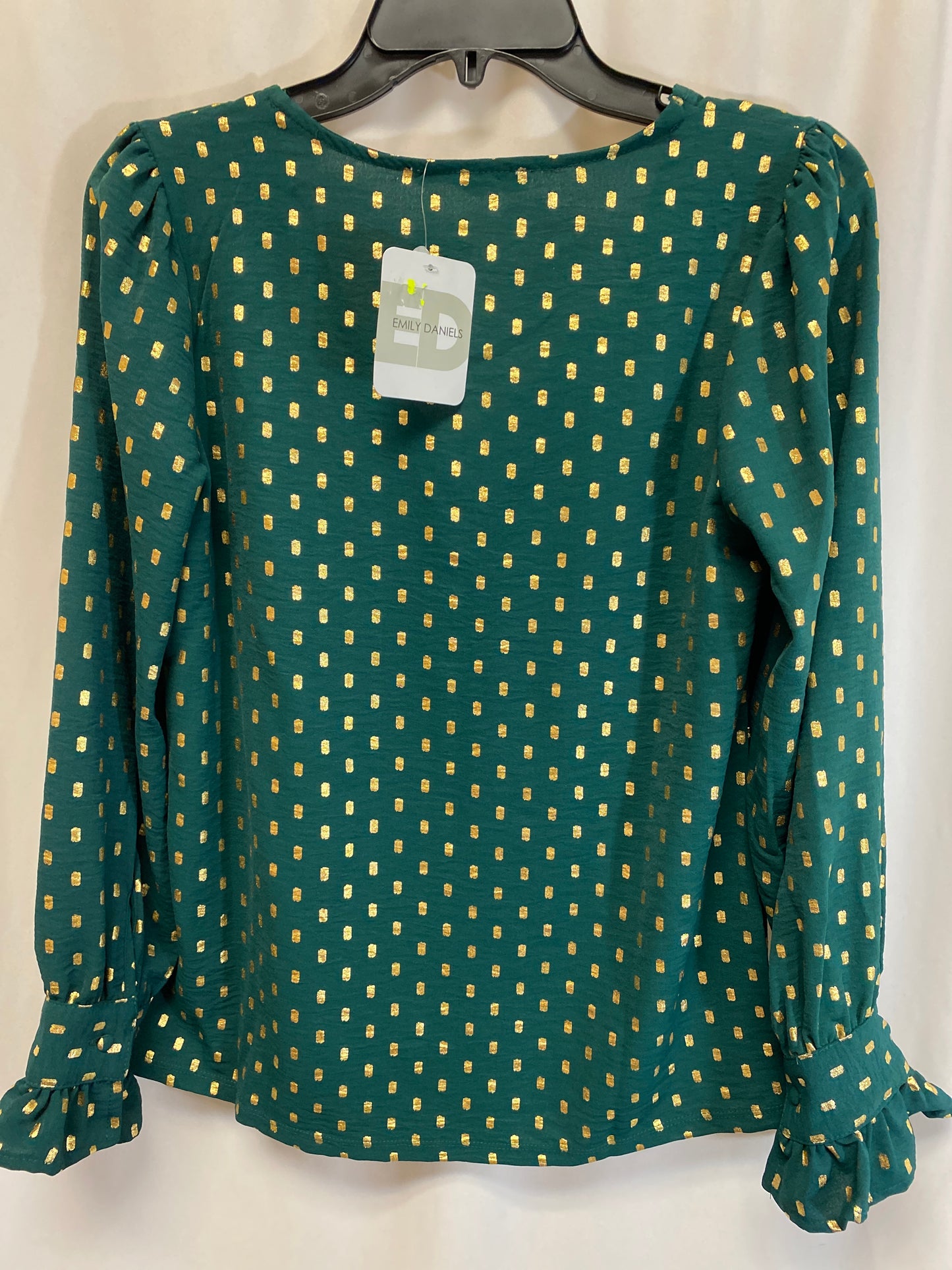 Top Long Sleeve By Clothes Mentor In Green, Size: S