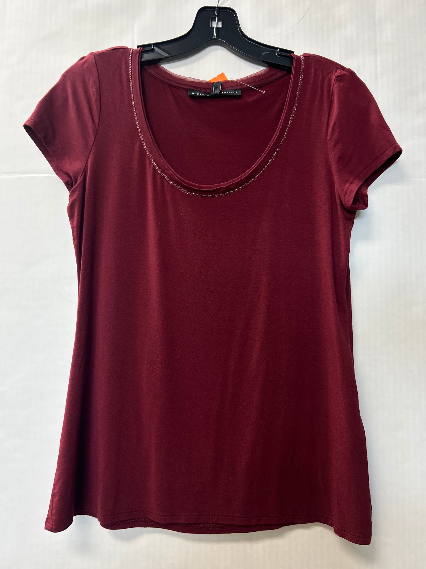 Top Short Sleeve By White House Black Market In Maroon, Size: S